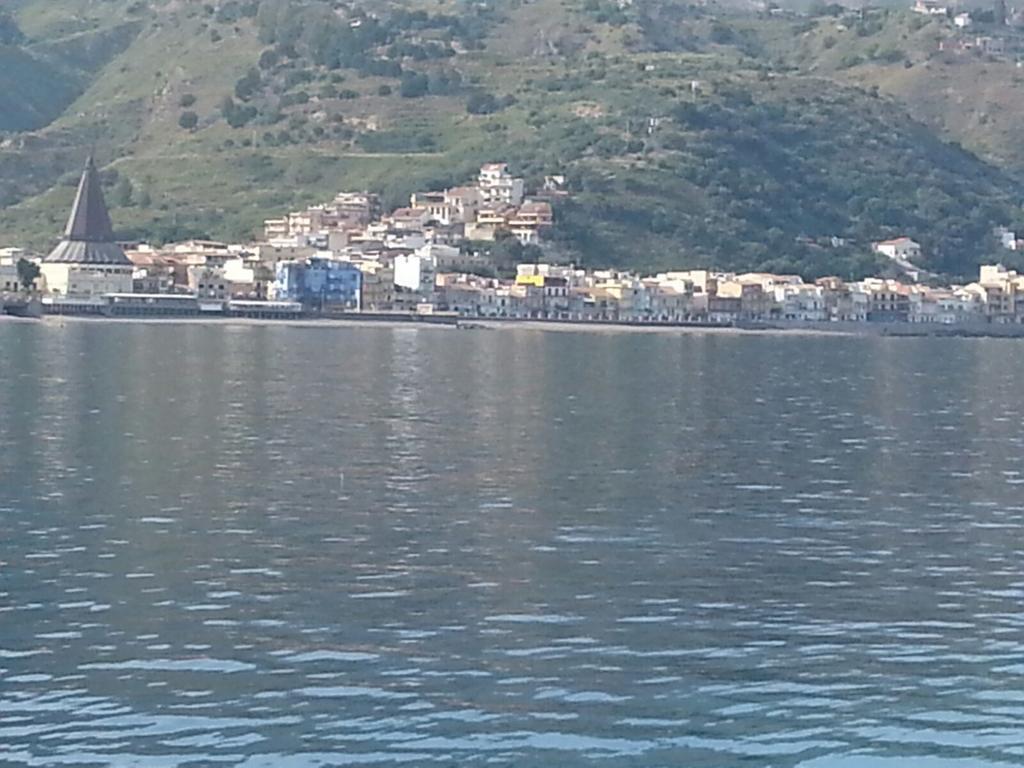 Bed&Breakfast La Casetta SantʼAlessio Siculo Zewnętrze zdjęcie