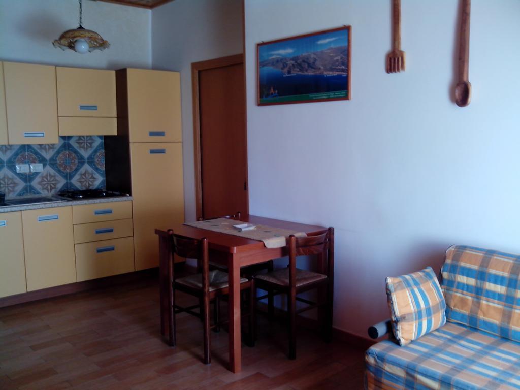 Bed&Breakfast La Casetta SantʼAlessio Siculo Zewnętrze zdjęcie